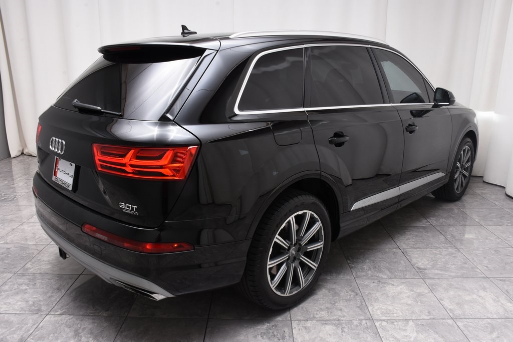 Pre-Owned 2017 Audi Q7 3.0T Premium Plus With Navigation